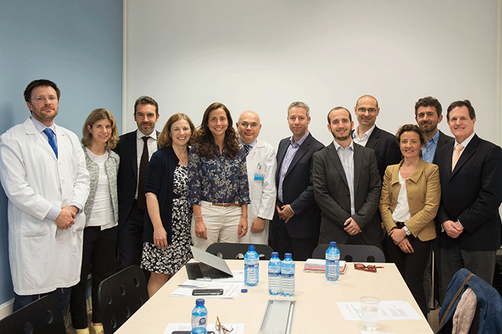 El Vall d’Hebron Instituto de Oncología y AstraZeneca firman una alianza para I+D oncológica