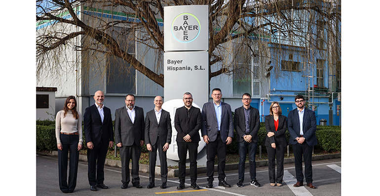 -secretario-estado-sanidad-visita-planta-bayer-en-felguera-pionera-en-descarbonizacion