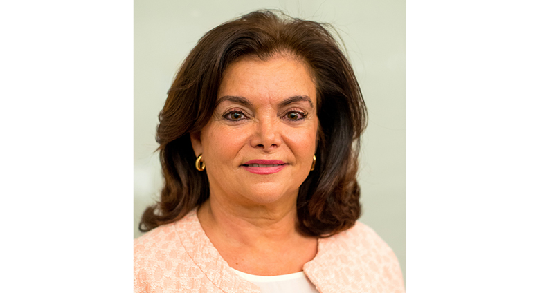 Carmen Peña, presidenta honoraria de la Federación Internacional de Farmacéuticos (FIP)