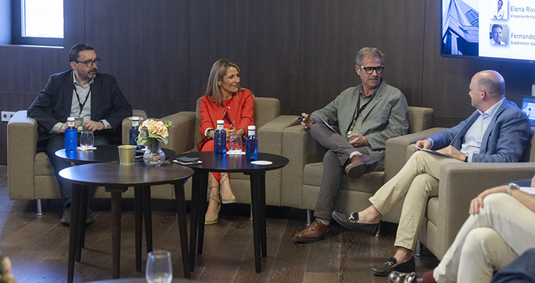 El liderazgo y la transformación digital, claves del futuro directivo en la industria farmacéutica