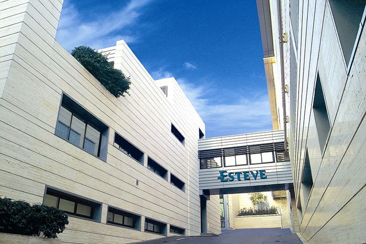 Esteve, oftamología, VSY Biotechnology