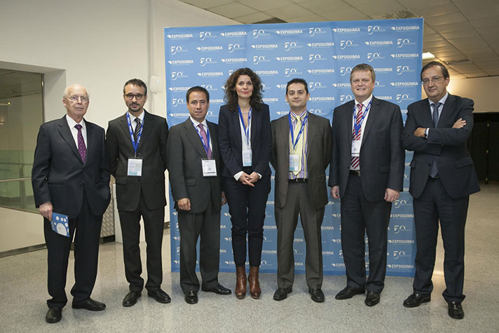 Expoquimia, mesa redonda, celebración