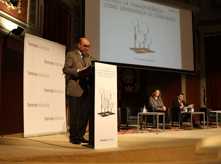 Antoni Esteve, presidente de Farmaindustria, en un momento de su intervención