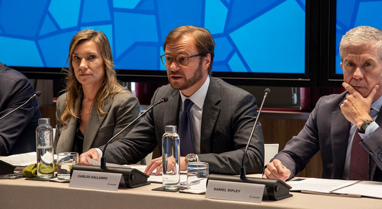 La Junta de Accionistas de Almirall respalda la estrategia de la compañía y renueva su confianza en Carlos Gallardo como CEO