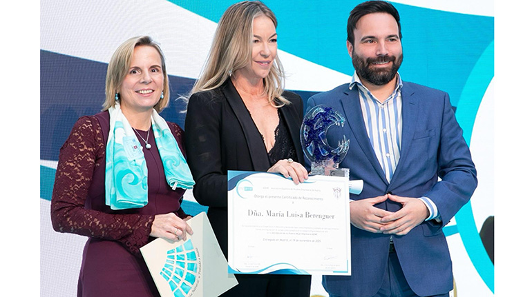 ASEME reconoce a Marisa Berenguer por su proyecto biotecnológico contra la alopecia