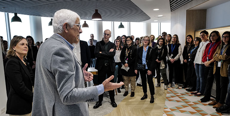 El conseller de Salut de la Generalitat de Catalunya, Manel Balcells, inaugura las oficinas de la biotecnológica Amgen en Barcelona 