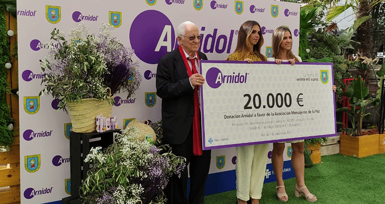 Arnidol hace entrega de 20.000 euros a Mensajeros de la Paz