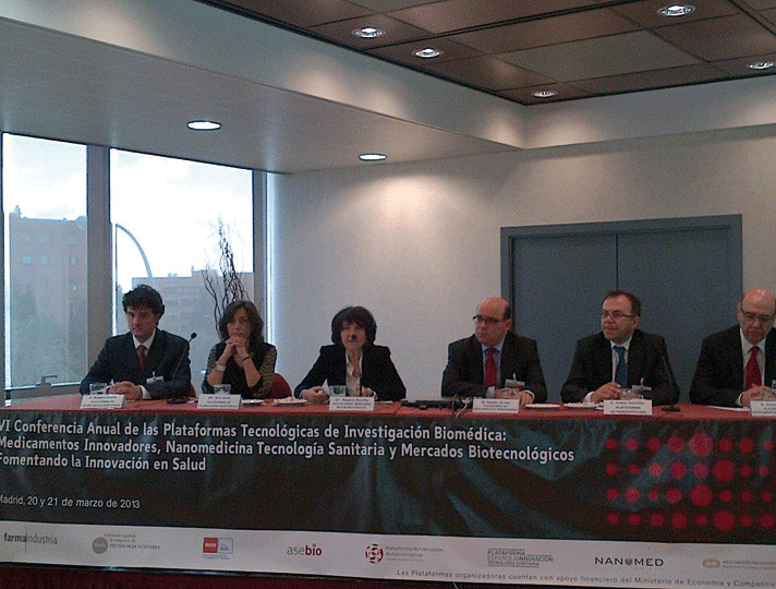 Ferran Sanz y Javier Urzay (Plataforma de Medicamentos Innovadores), Josep Samitier (Plataforma de Nanomedicina), Ana Arce y Angel Lanuza (Plataforma de Tecnología Sanitaria) y Regina Revilla (Plataforma de Mercados Biotecnológicos)