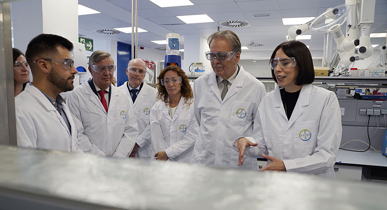 La planta de Bayer en Alcalá de Henares celebra su 25 aniversario con incrementos de plantilla