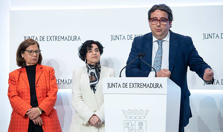 Biosim y la Junta de Extremadura promueven el uso de biomedicamentos