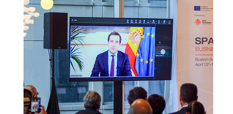 unas-240-empresas-impulsan-cooperacion-en-ciencias-salud-tecnologia-en-boston