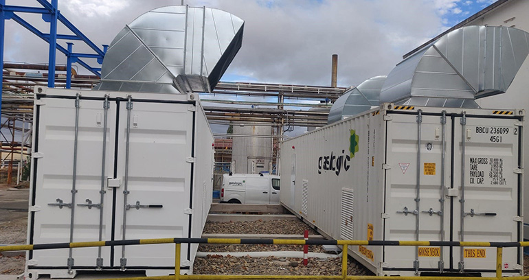 Ercros revoluciona su planta farmacéutica con producción propia de nitrógeno sostenible