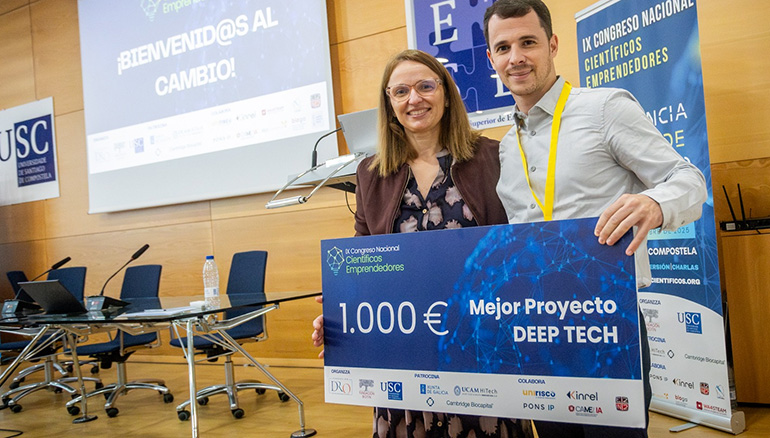 Un stent impreso en 3D de Eurecat, galardonado como ejemplo de ciencia emprendedora