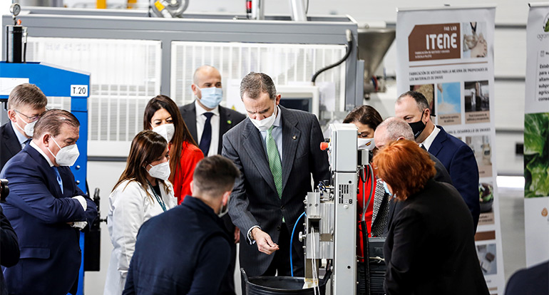 Felipe VI visita Itene y destaca el buen trabajo y compromiso del centro con la I+D+i