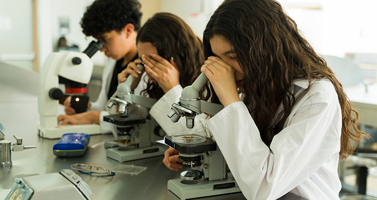 Pfizer acerca la innovación científica a las aulas con una nueva edición de Health Guardians