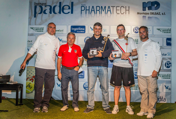 Vencedores del torneo de pádel organizado por Pharmatech y Montajes Delsaz